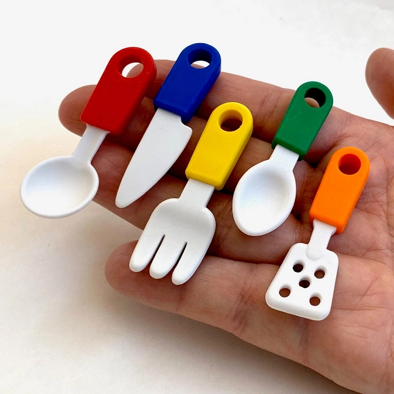 383401 IWAKO KITCHEN ERASER CARD-SINGLE