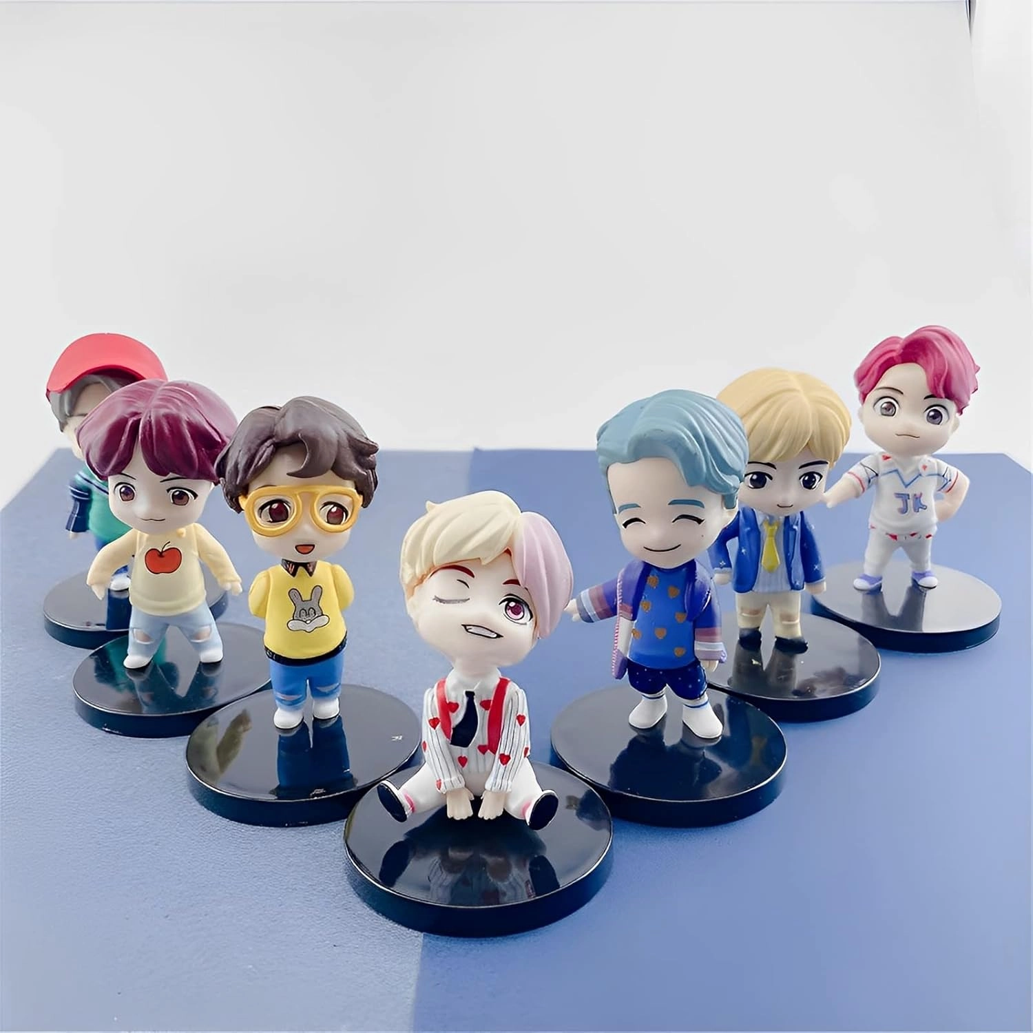 7pcs BTS Cake Toppers Character Set of Action Figures Toys，BTS Mini Figurines Dolls Birthday Party Supplies Car Desktop BTS Birthday Decorations (B)