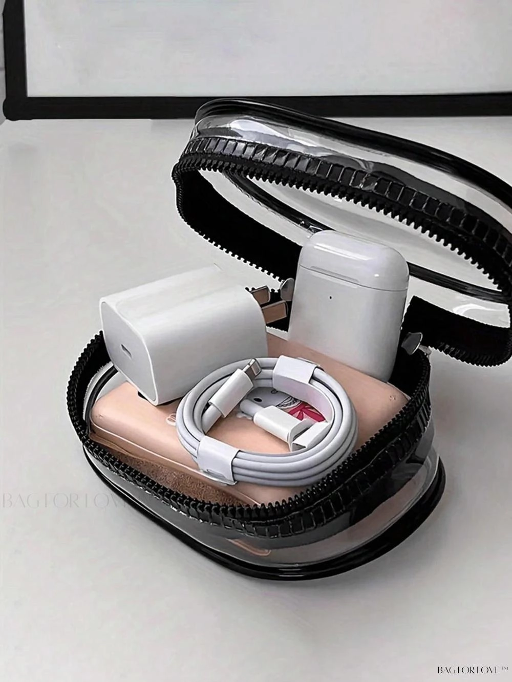 BagForLove - Compact Carry-On Case with Keychain Attachment