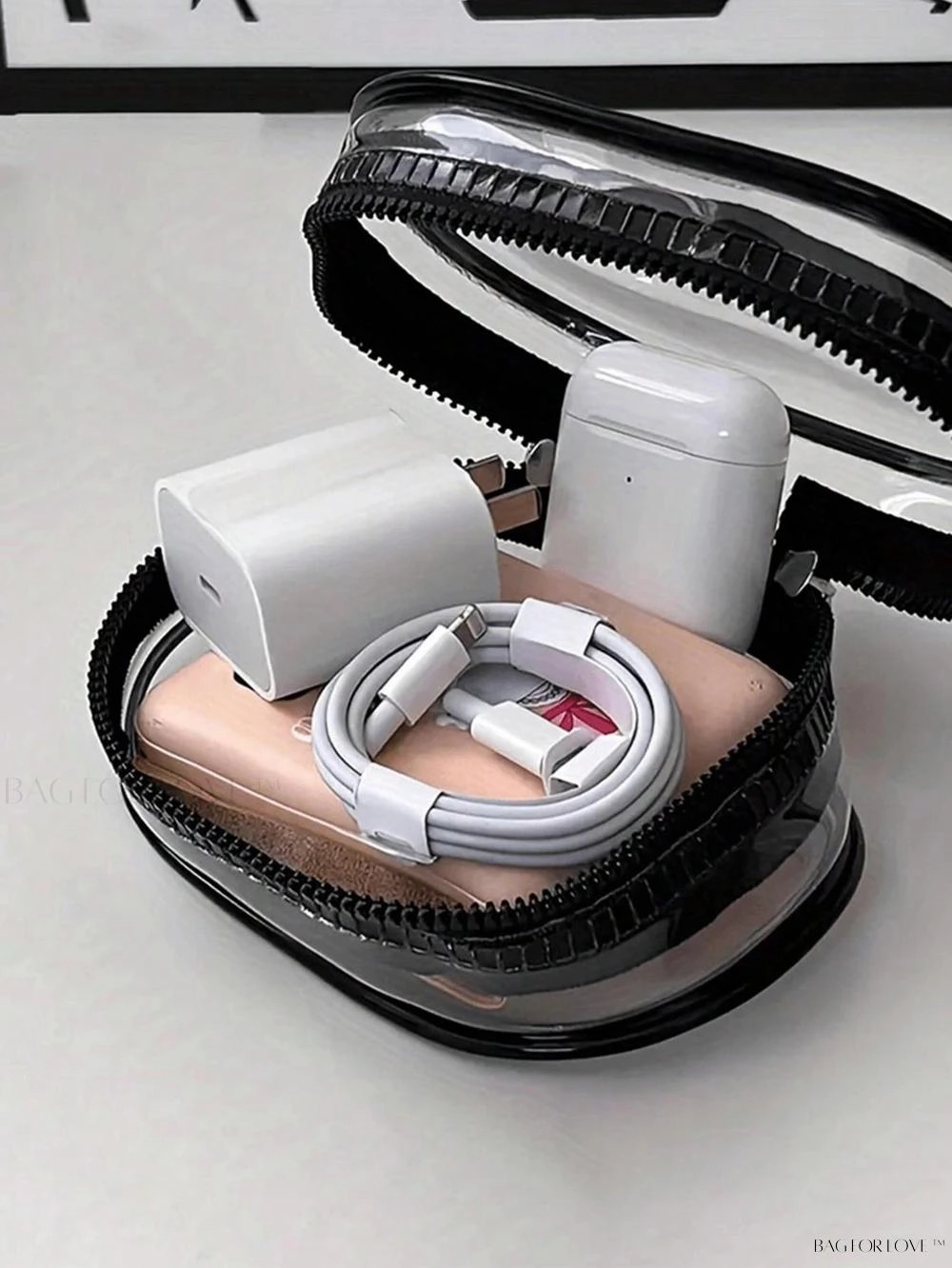 BagForLove - Compact Carry-On Case with Keychain Attachment