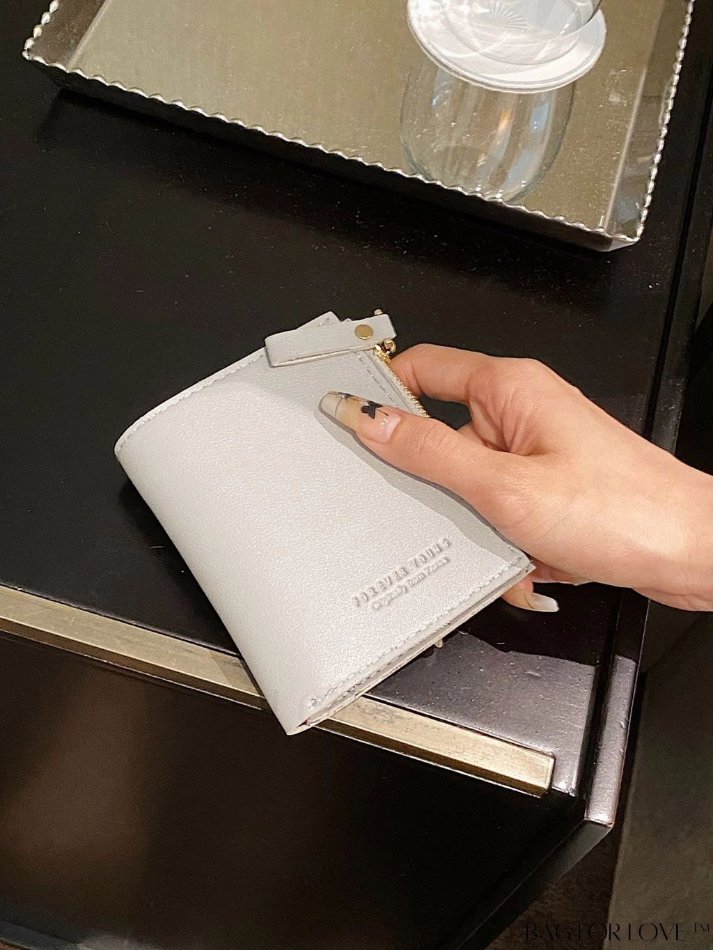 BagForLove - Stylish Square Zipper Purse: Compact Ladys Wallet with Sleek Design