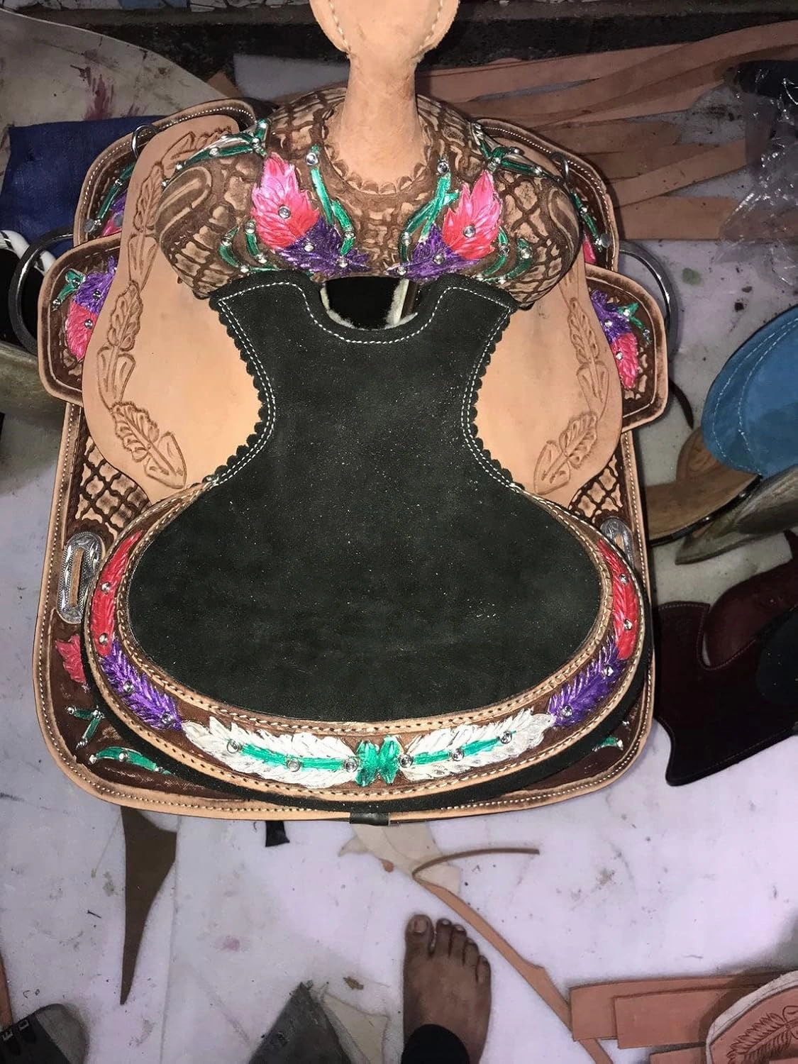 BNB International Western Barrel Racing Horse Saddles Trail Equestrian Pony & Adult Classic Quality Premium Leather for Horse Riding Size:10-18 inches Seat Available BRL277