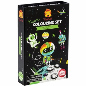 Colouring Set Outer Space