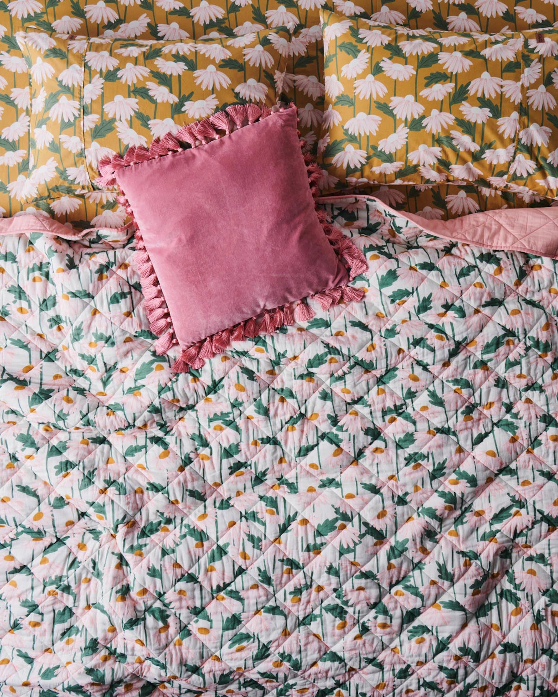 Cushion - Dusty Rose Velvet Tassel