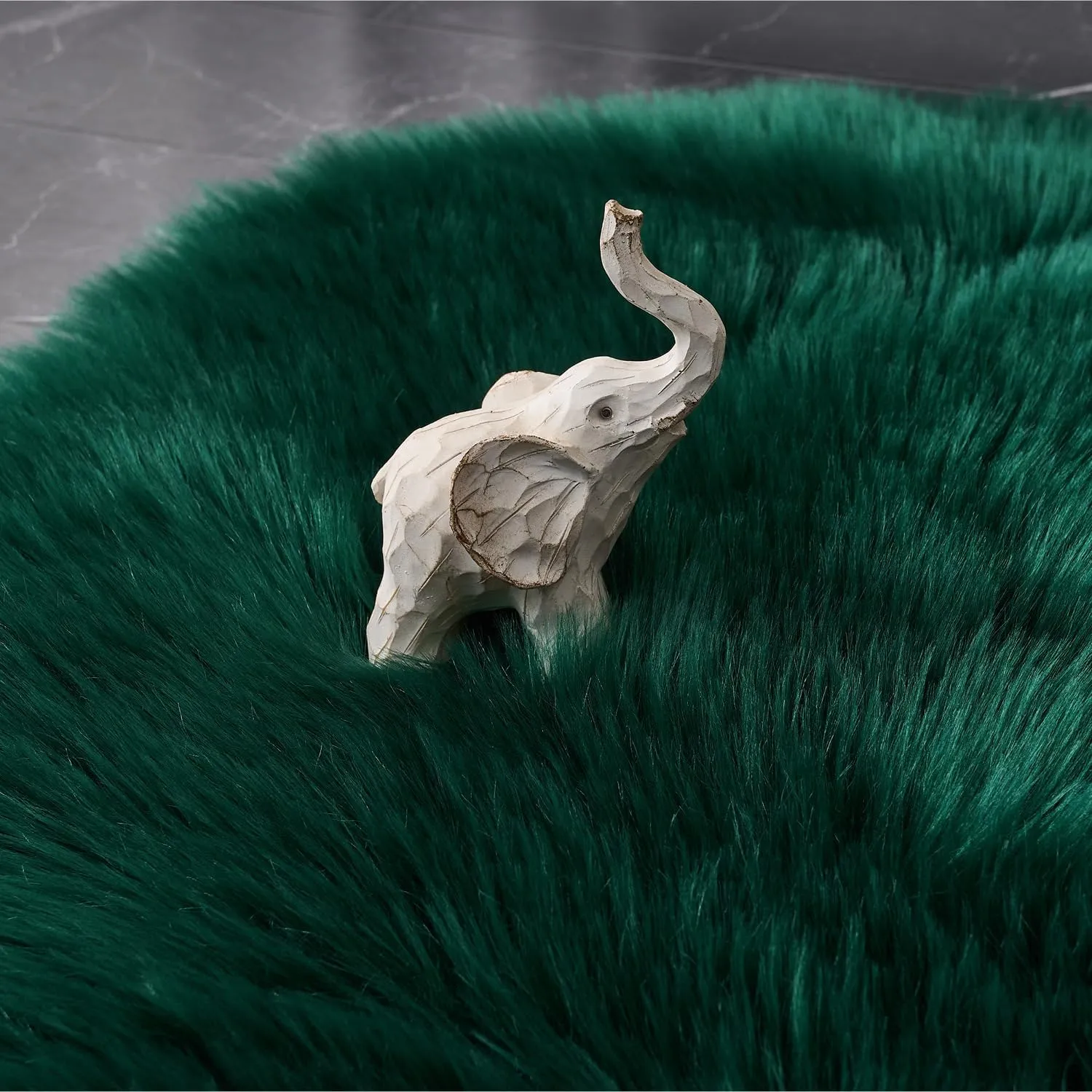 EasyJoy Ultra Soft Fluffy Shaggy Area Rug Faux Fur Rug Chair Cover Seat Pad Fuzzy Area Rug for Bedroom Floor Sofa Living Room (2 x 3 ft Sheepskin, Dark Green)