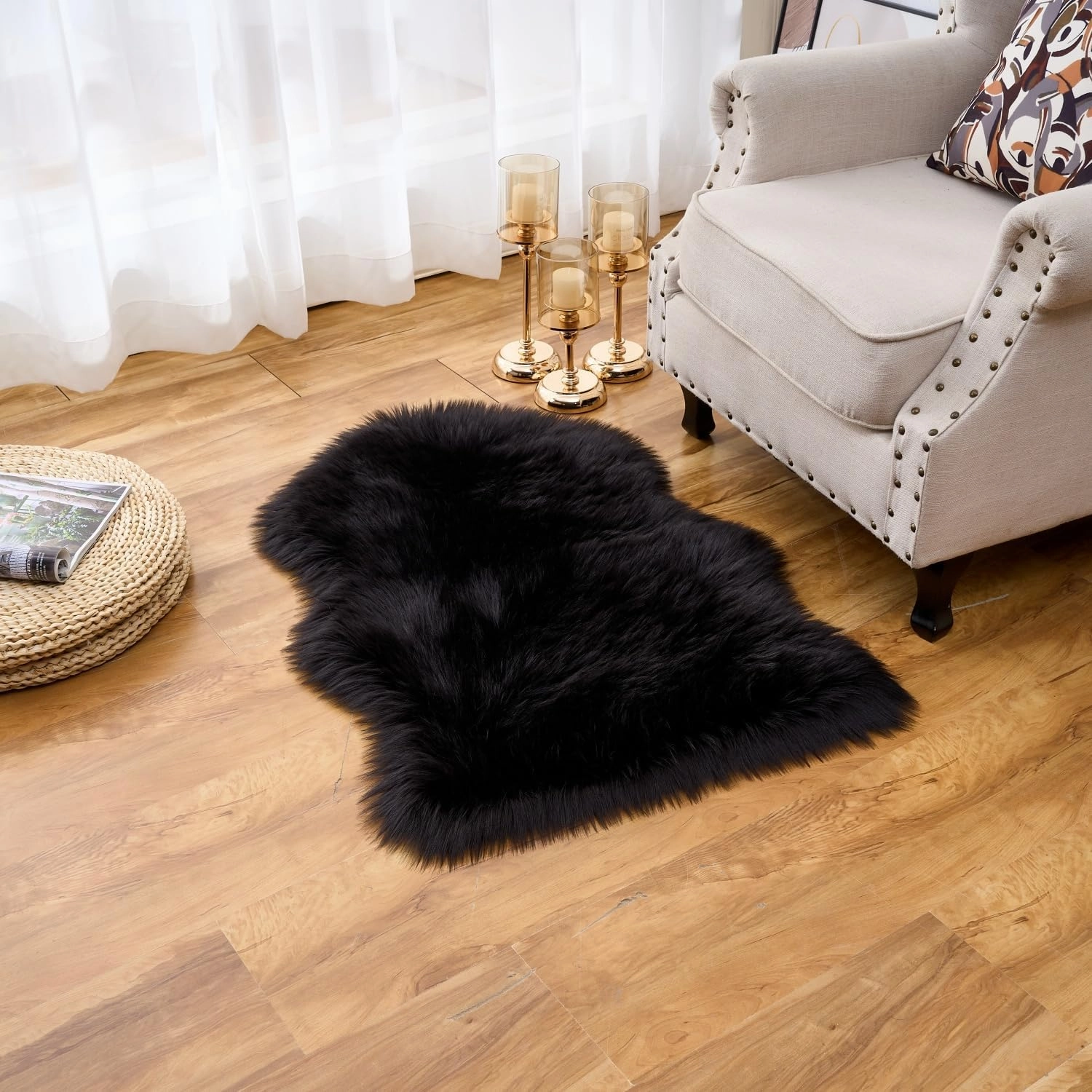 EasyJoy Ultra Soft Fluffy Shaggy Area Rug Faux Fur Rug Chair Cover Seat Pad Fuzzy Area Rug for Bedroom Floor Sofa Living Room (2 x 3 ft Sheepskin, Black)