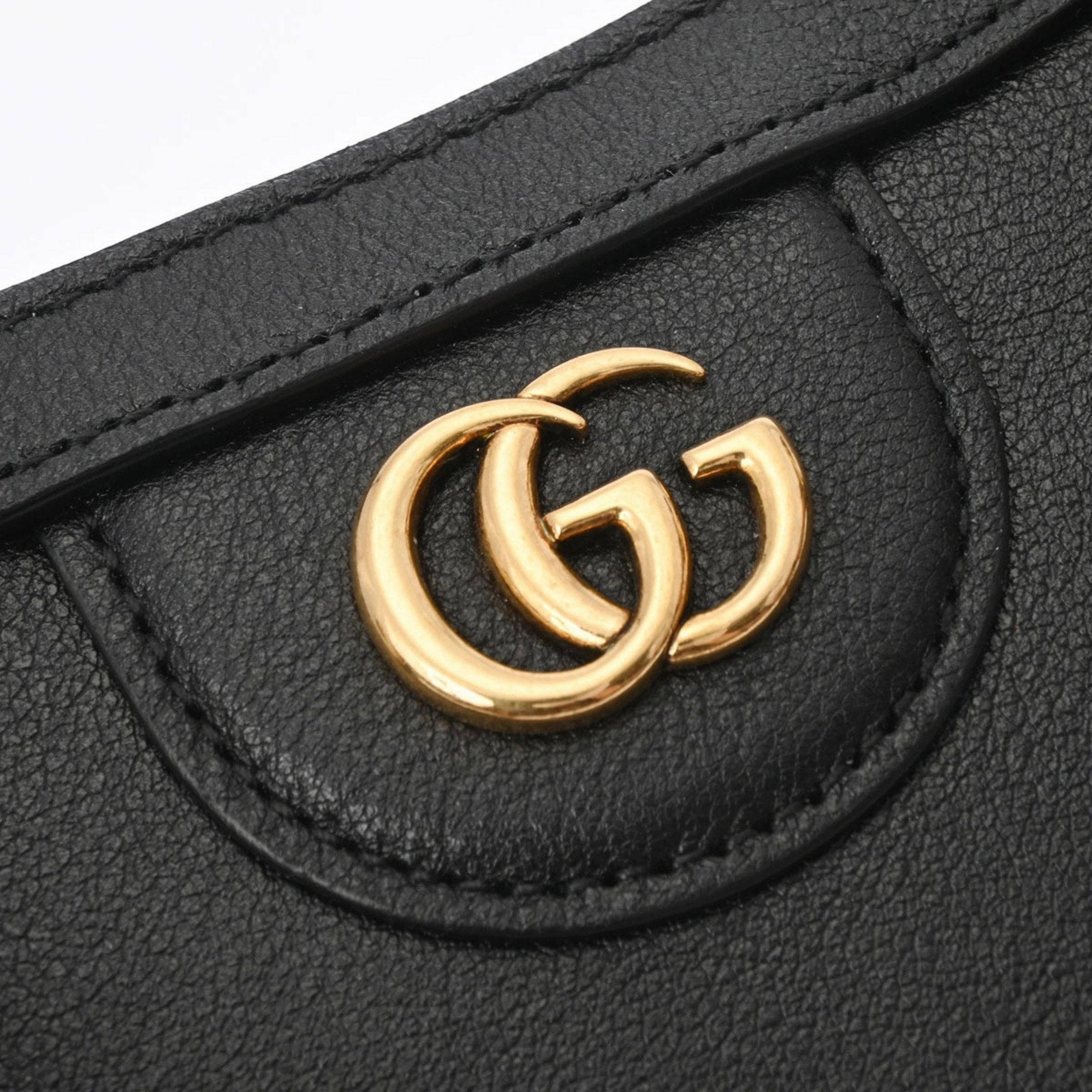 Gucci Diana Leather Handbag (Pre-Owned)