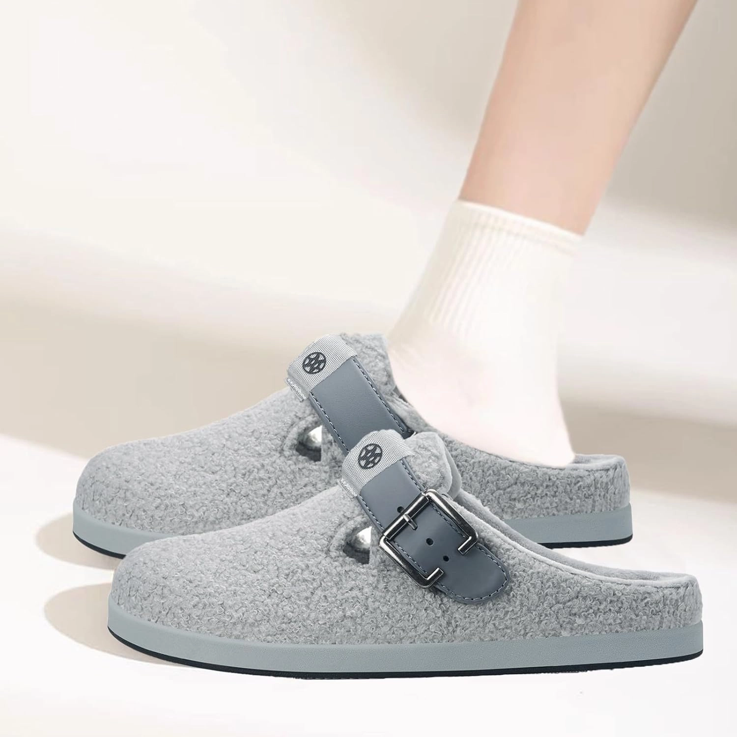 Hsyooes Women's Men's Fuzzy Slippers Orthotic Arch Support Fleece Lined House Slippers Comfy Winter Slip On Clogs for Plantar Fasciitis Indoor Outdoor with Adjustable Buckle