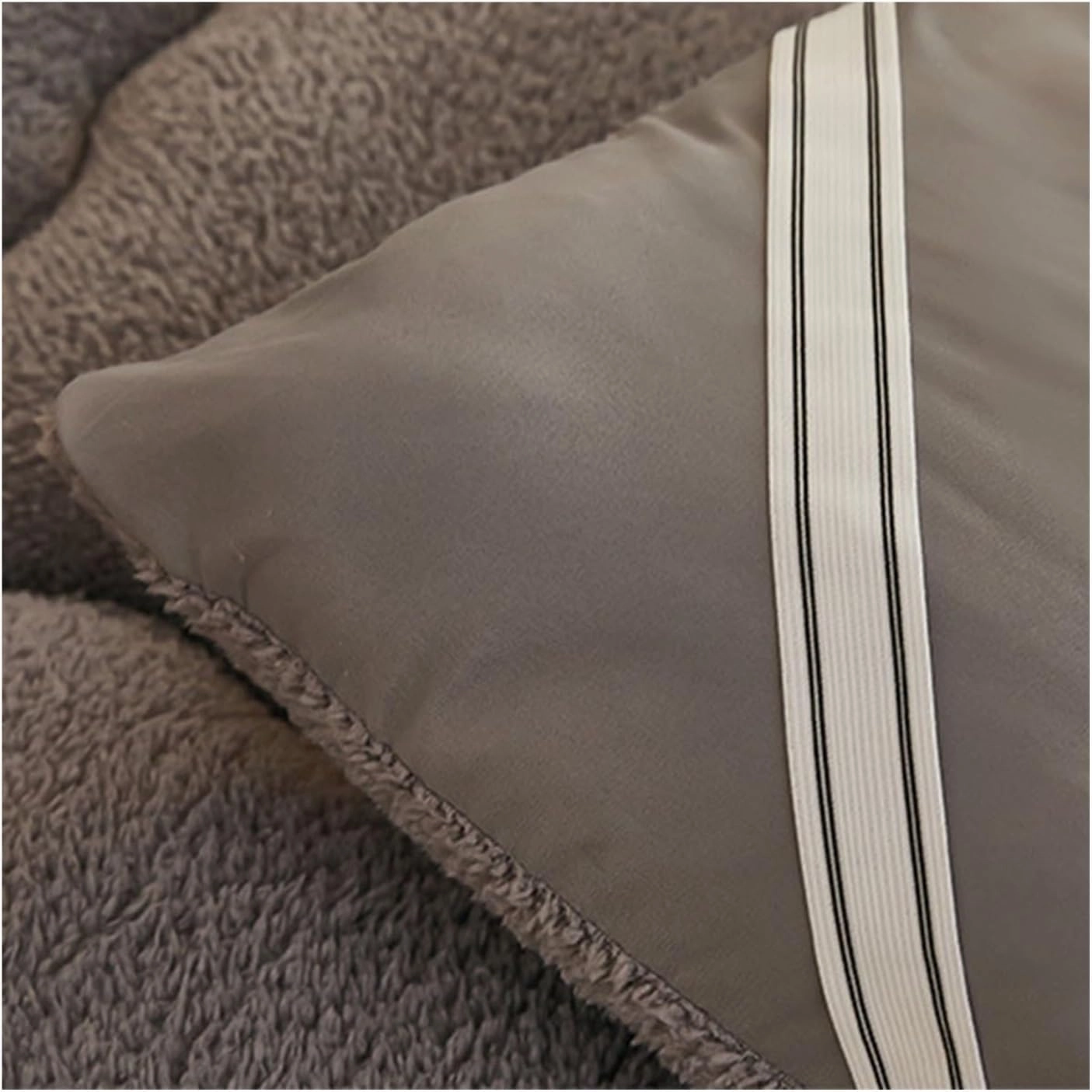 Japanese Home Soft Cushion Floor Mattress, Thicken Warm Lamb Wool Mattress, Japanese Floor Futon Mattress, Roll Up Camping Mattress(Beige,California King-200 * 220cm)