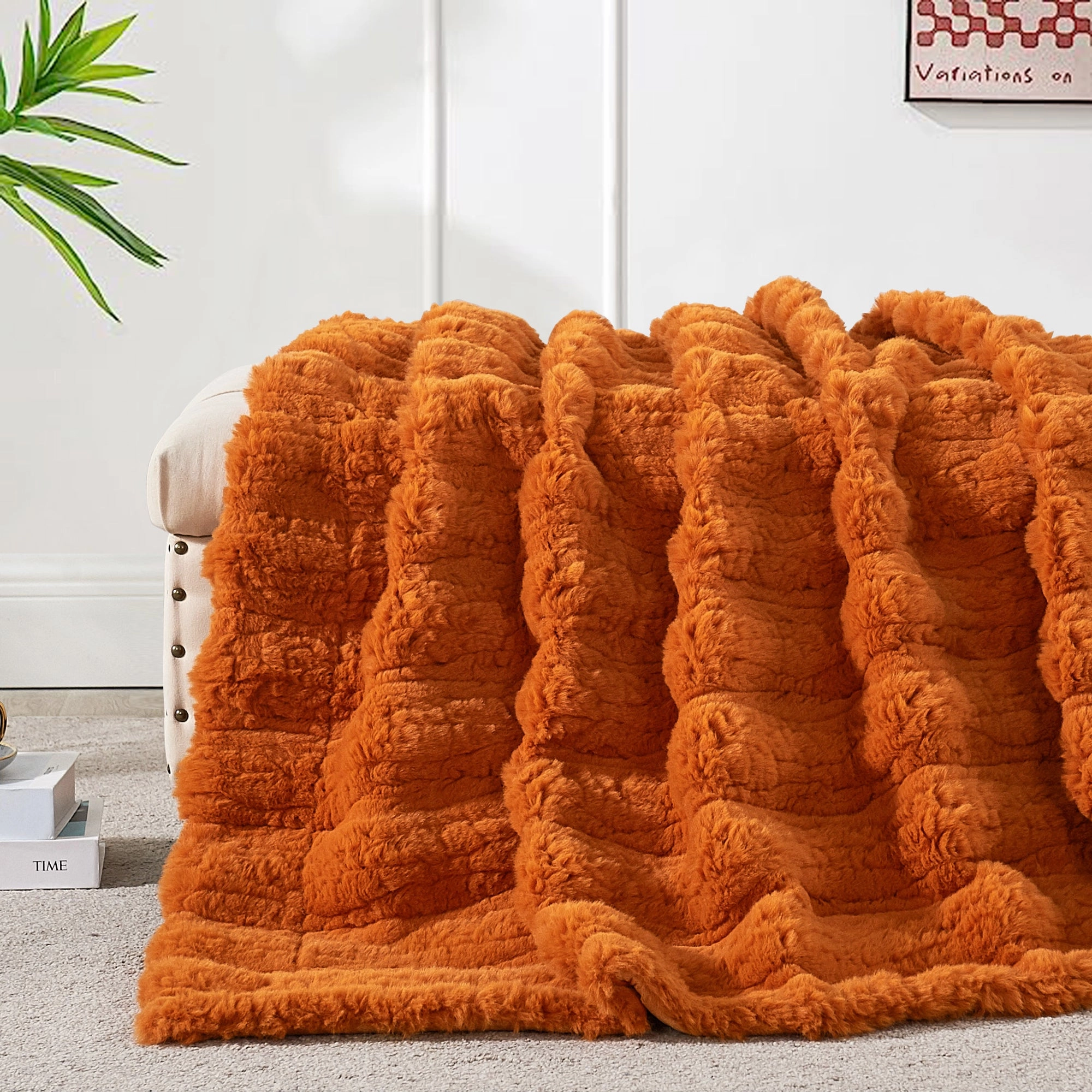 Line Drawing Faux Fur Throw Blanket
