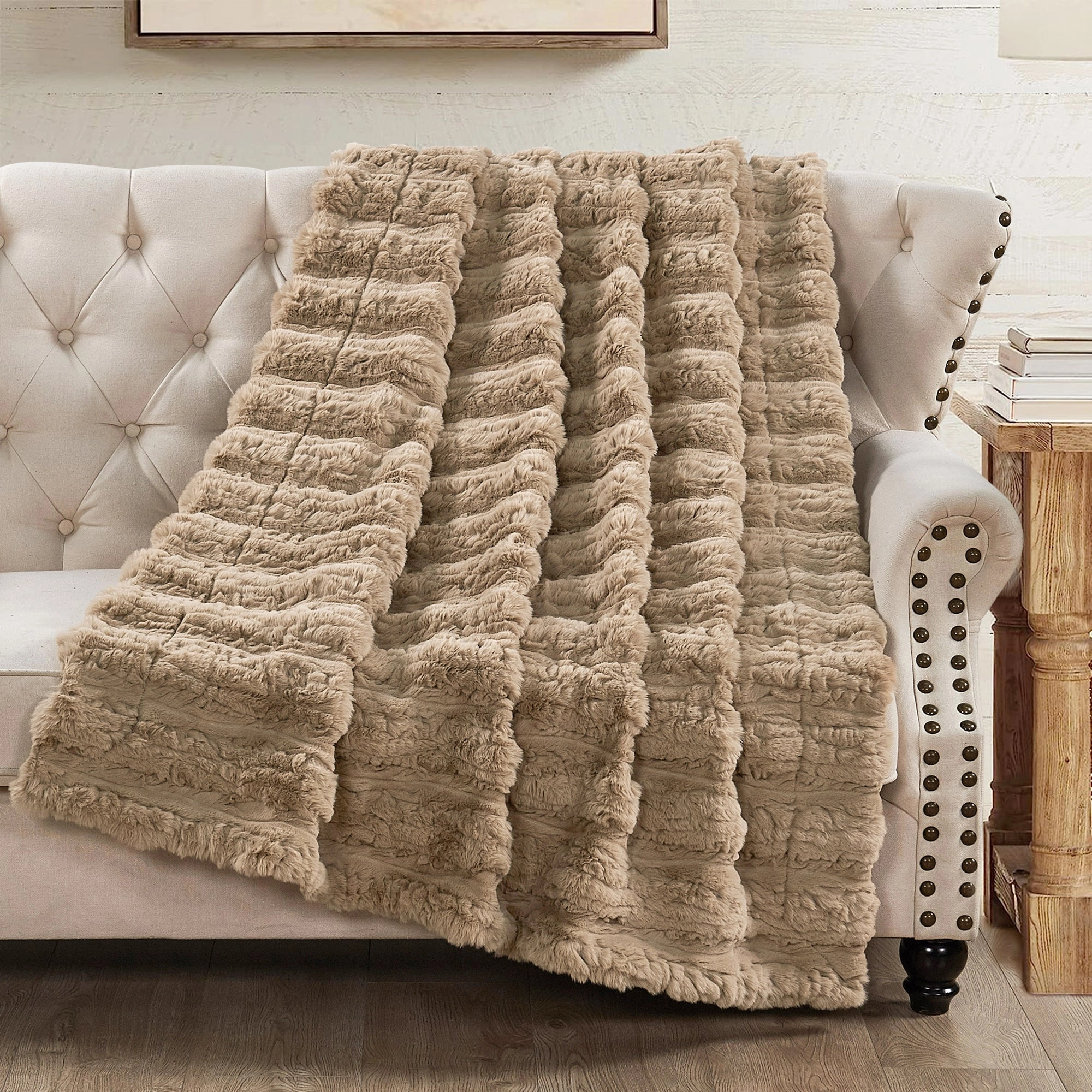 Line Drawing Faux Fur Throw Blanket