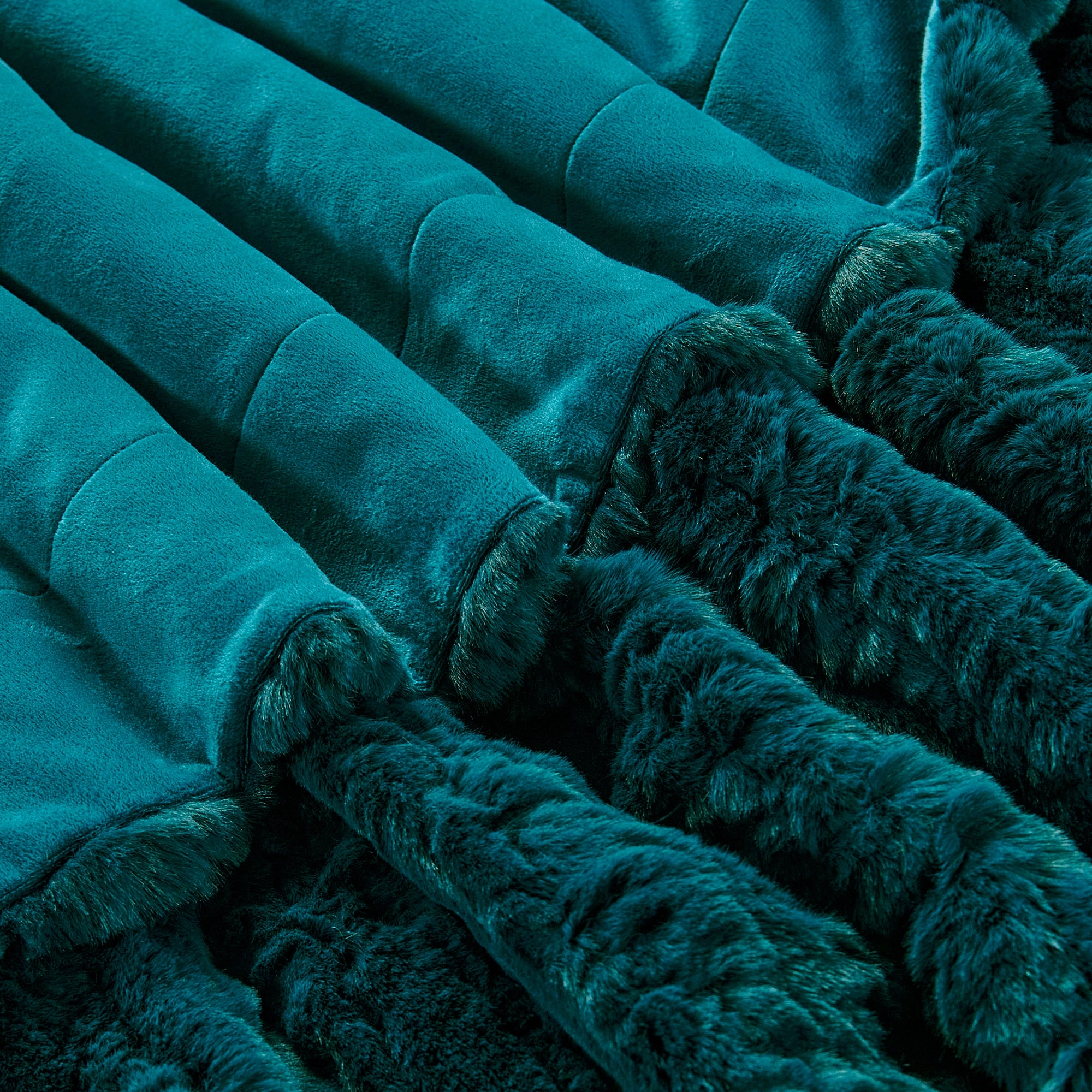 Line Drawing Faux Fur Throw Blanket
