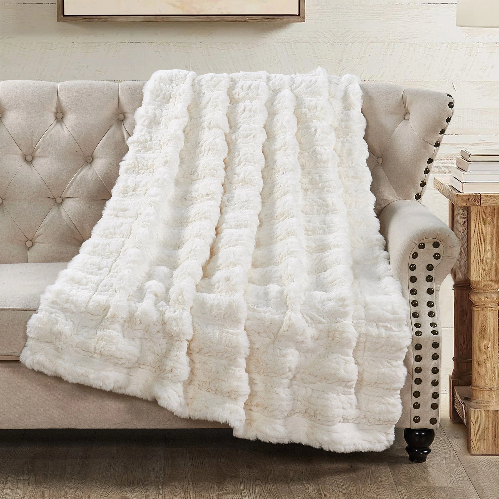 Line Drawing Faux Fur Throw Blanket