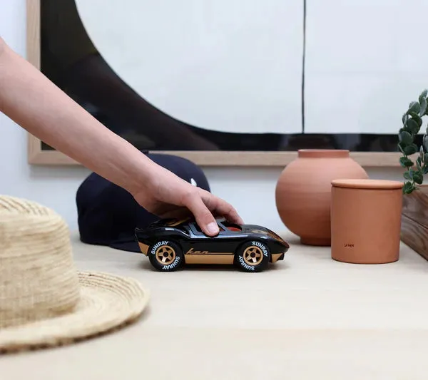 Playforever Ken 68 Cave Car (Black)