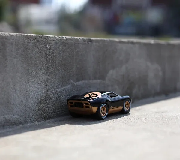 Playforever Ken 68 Cave Car (Black)