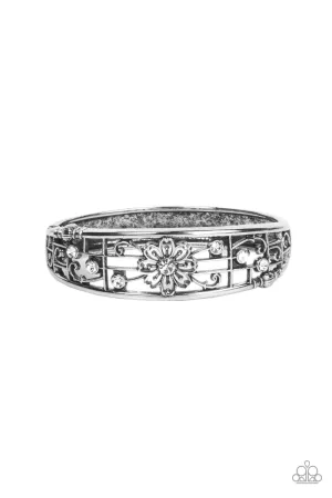 Prairie Musical - White Bracelet