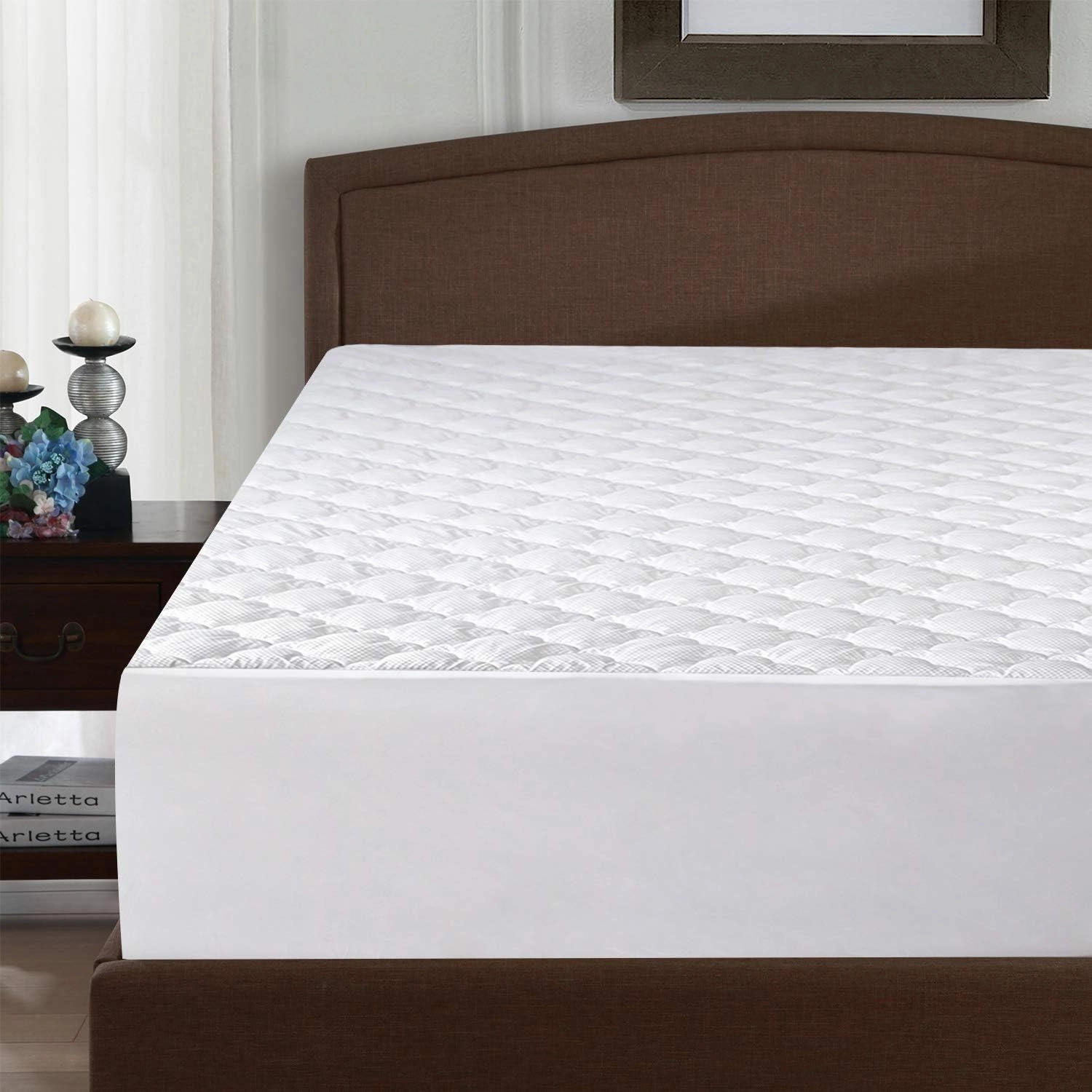 Queen Mattress Pad Thick Quilted Mattress Topper, Air Mattress Cover, Super Soft Breathable and Noiseless Down Alternative Fiber Extra Thick Mattress Pad with Deep Pocket Fits up to 23 Inch Mattress