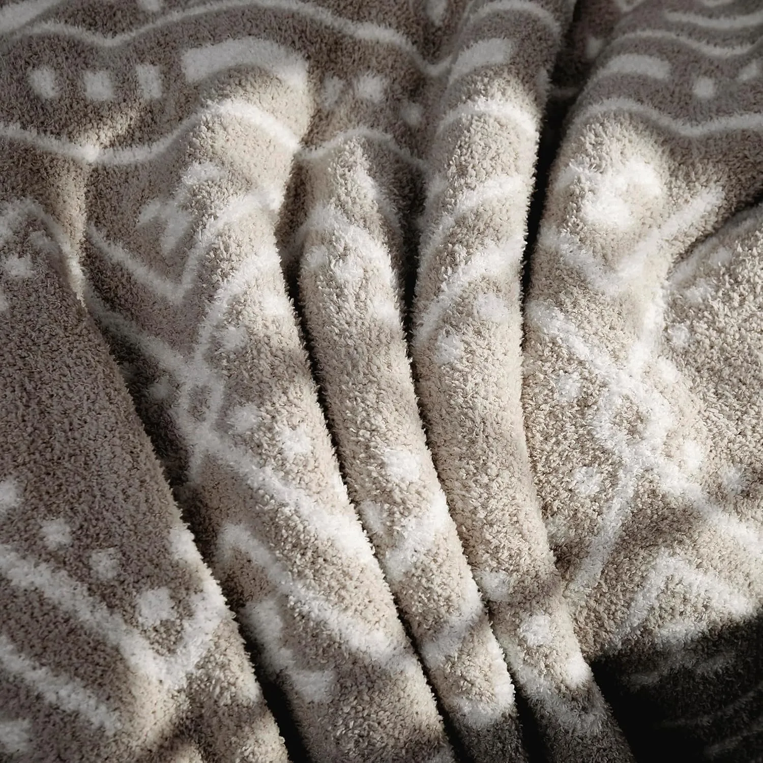 R.SHARE Boho Throw Blanket 50x70 Inch Reversible, Feather Knit Grey Microfiber Soft Comfy Cozy Lightweight Fluffy Fuzzy Warm Cute for Couch Sofa Chair Bed Home