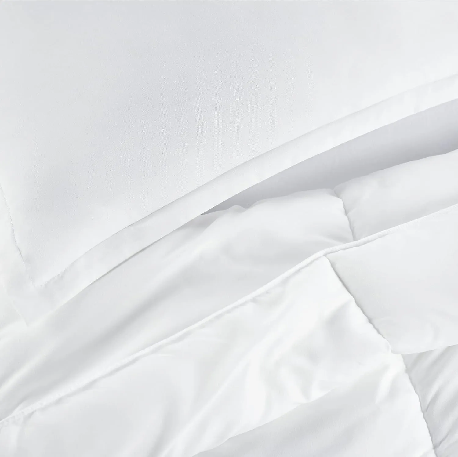 SERTA Simply Clean Ultra Soft Hypoallergenic Solid 2 Piece Comforter Set, Twin XL, White