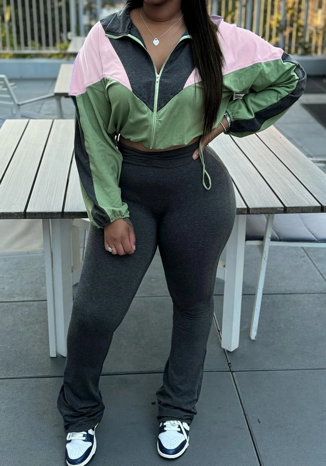 SHINFY Womens Sweatsuits 2 Piece Set Long Sleeve Color Block Cropped Jacket Leggings Pants Jogger Tracksuits Sets