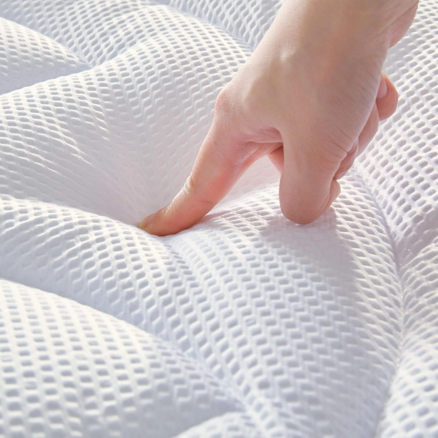 SLEEP ZONE Cooling Queen Mattress Topper, Premium Zoned Cool Mattress Pad Cover, Padded Mattress Protector Breathable Washable, Deep Pocket 8-21" (White, Queen)