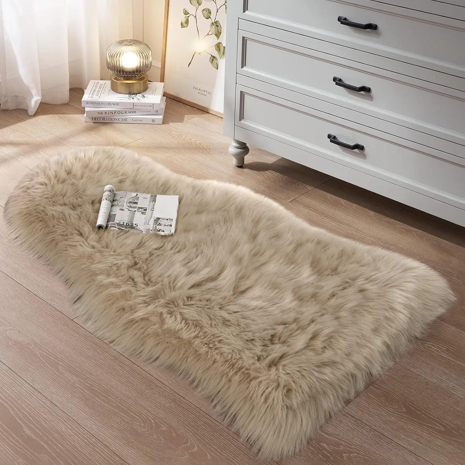 Small Faux Fur Rug 2x4 ft Ultra Soft Sheepskin Rug Chair Sofa Cover Seat Pad, Beige Fluffy Shag Rug for Bedroom Nursery Kids Room, Luxury Shaggy Rug Fuzzy Plush Floor Carpets