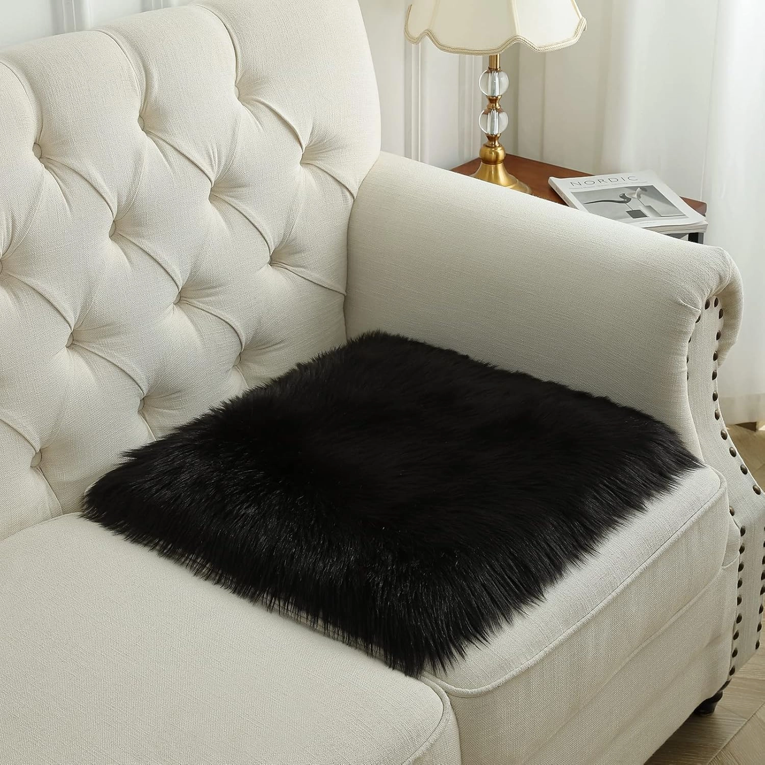 Softlife Black Faux Fur Sheepskin Chair Cover Seats Cushion Pad Super Soft Area Rugs for Living Bedroom Sofa Dorm (1.6ft x 1.6ft)