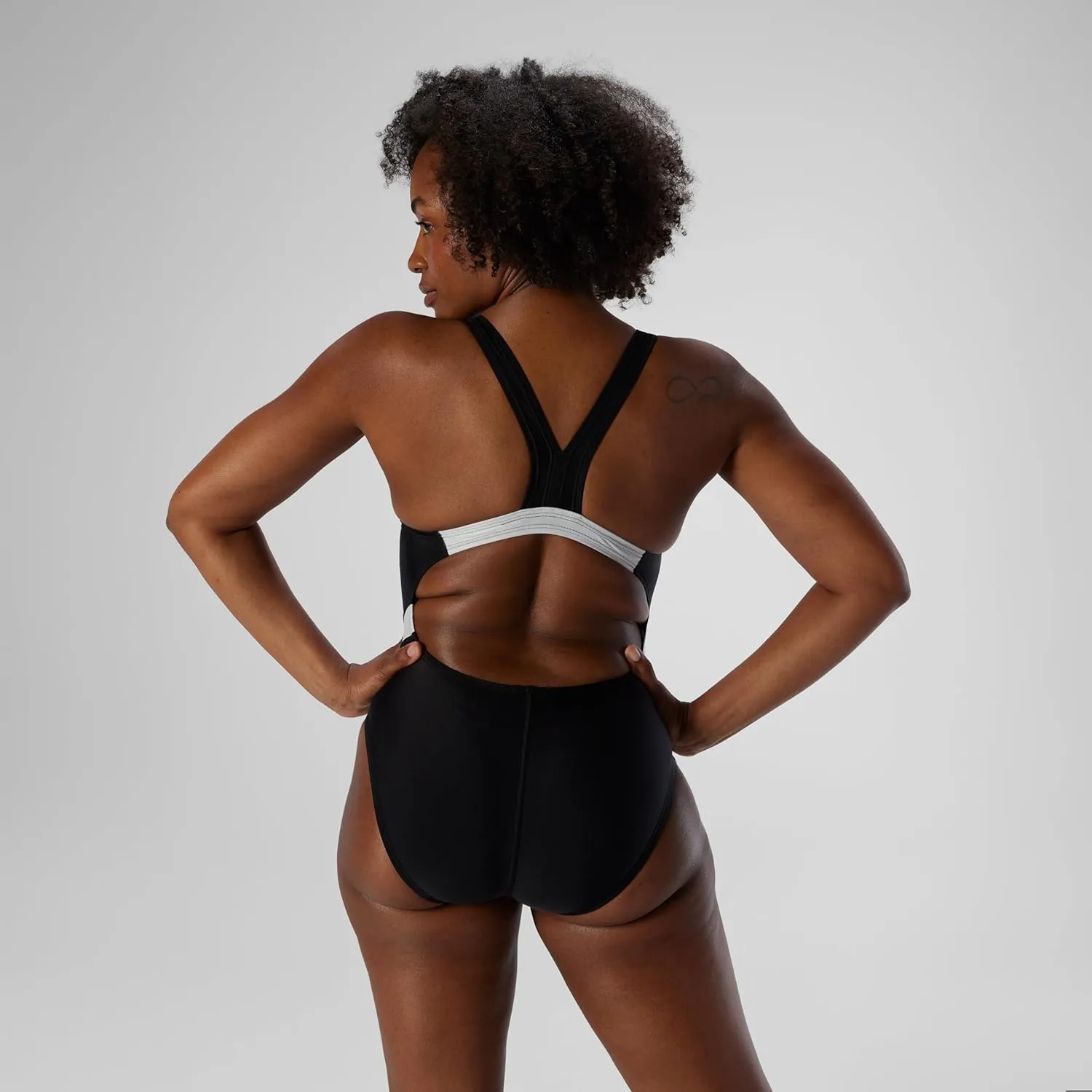 Speedo Women's Swimsuit One Piece Creora Highclo Quantum Splice High Cut Solid