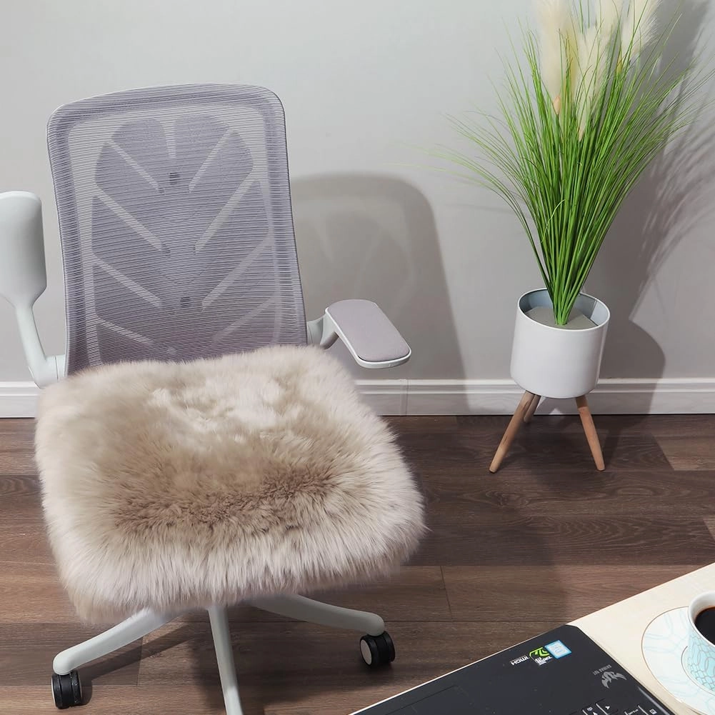Square Fur Sheepskin Chair Cover Seat Cushion Pad Super Soft Area Rugs for Living Bedroom Sofa 18" x 18" (Creamy Gray, 18" x 18" (Pack of 1))