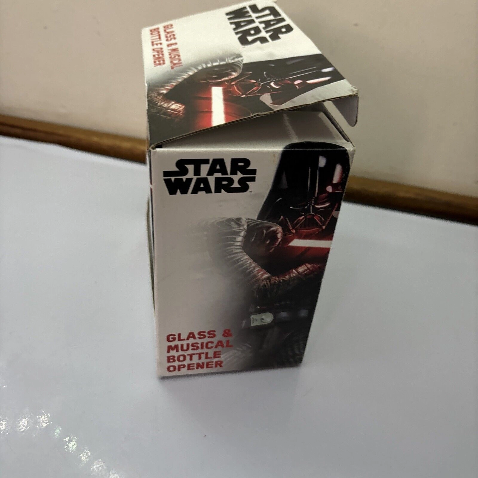 Star Wars Chewbacca Glass & Musical Bottle Opener