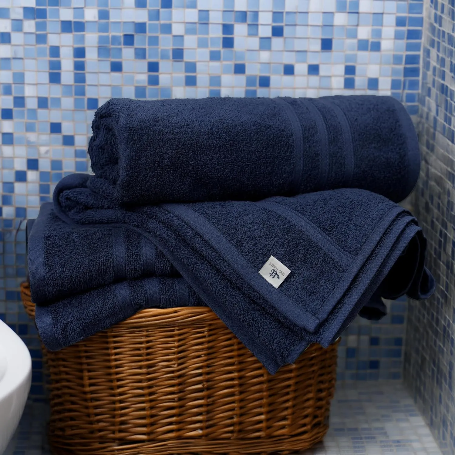 Tens Towels Pack of 4 Soft Bath Towels, 100% Cotton, 27 x 54 Inches, Lightweight & Quick-Dry, Ideal for Daily Bathroom Use, Practical & Comfortable, Navy