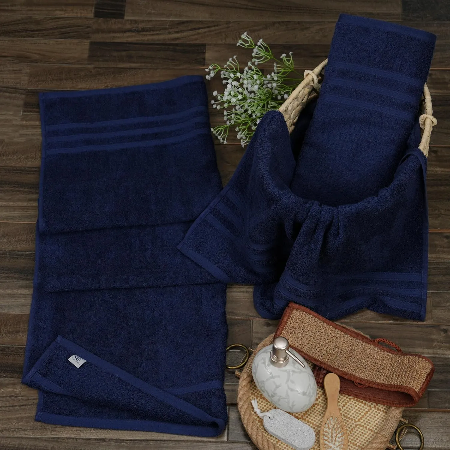 Tens Towels Pack of 4 Soft Bath Towels, 100% Cotton, 27 x 54 Inches, Lightweight & Quick-Dry, Ideal for Daily Bathroom Use, Practical & Comfortable, Navy