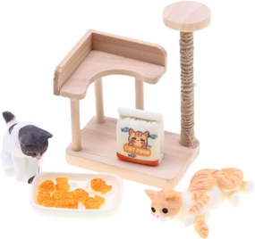 Vaguelly Wooden Dollhouse Furniture Cats Tree with 2Pcs Adorable Cat Models Pets Sets Moss Landscape Simulation for Dollhouse Accessories